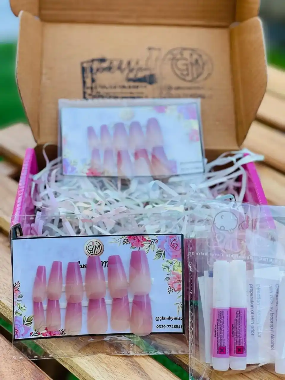 Classic Pink French Ombre Press-On Nails – Timeless & Chic